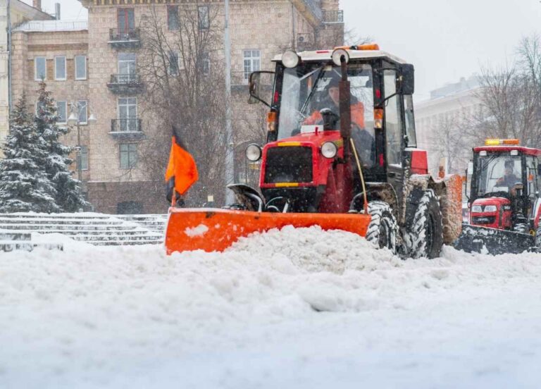 commercial snowplough