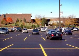 parking lot design  with good landscaping and visual elements