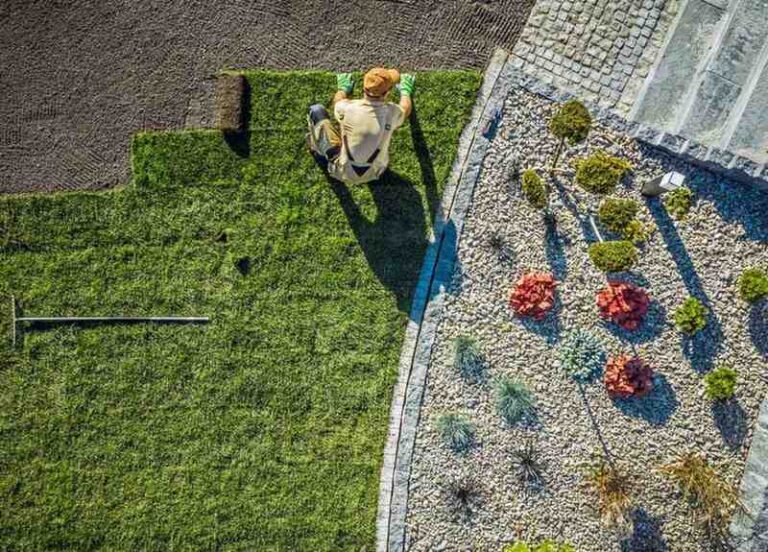 commercial landscaping contractor