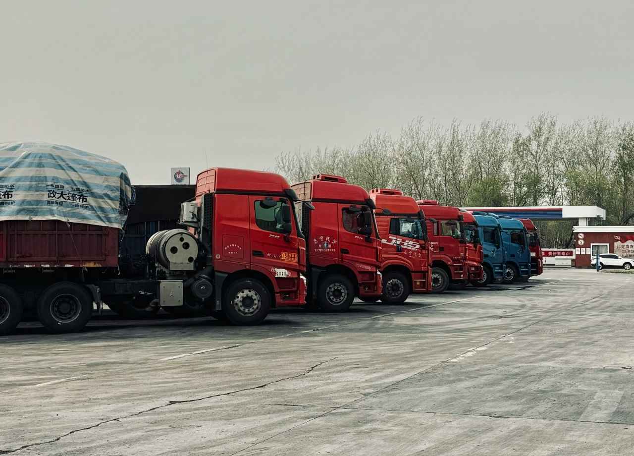commercial truck parking