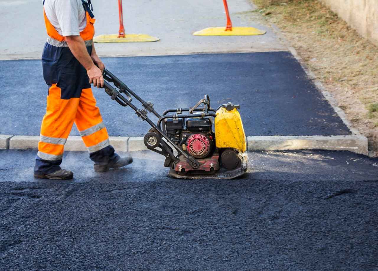 commercial paving and driveways