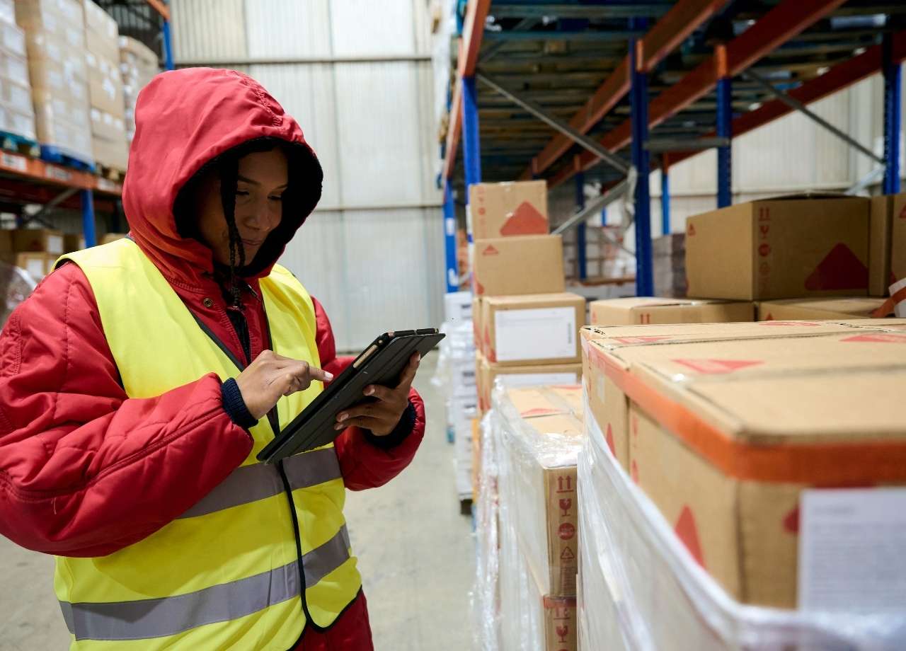 how to choose facility management software